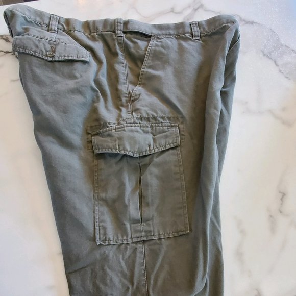 Croft & Barrow Cargo Pants size 42 x 30 - Picture 1 of 16